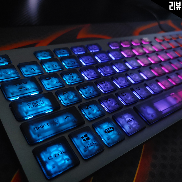 펜타그래프 키보드 COUGAR VANTAR AX 스타일리시한 게이밍 키보드로 추천 펜타그래프 키보드 COUGAR VANTAR AX 스타일리시한 게이밍 키보드로 추천