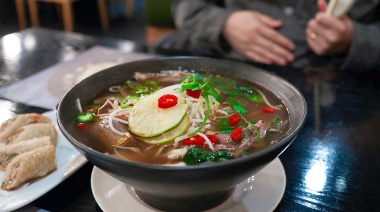  [ 호매실맛집 / 호매실 쌀국수 ] 맛있는 베트남 쌀국수 전문점 포메인 레드포, 소고기 볶음밥, 짜조 먹은 후기