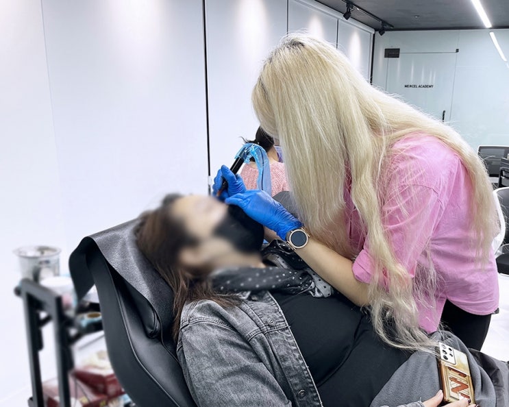  반영구 아이라인 시술순서 및 주의 사항 알아보기