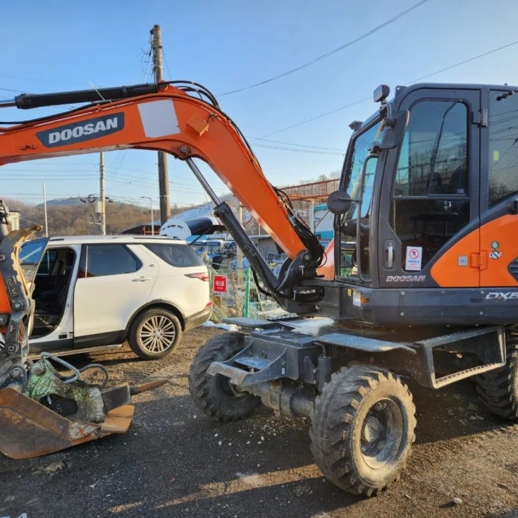 두산 DX55W5K 2018년식 5600만원 판매합니다. 두산 DX55W5K 2018년식 5600만원 판매합니다.