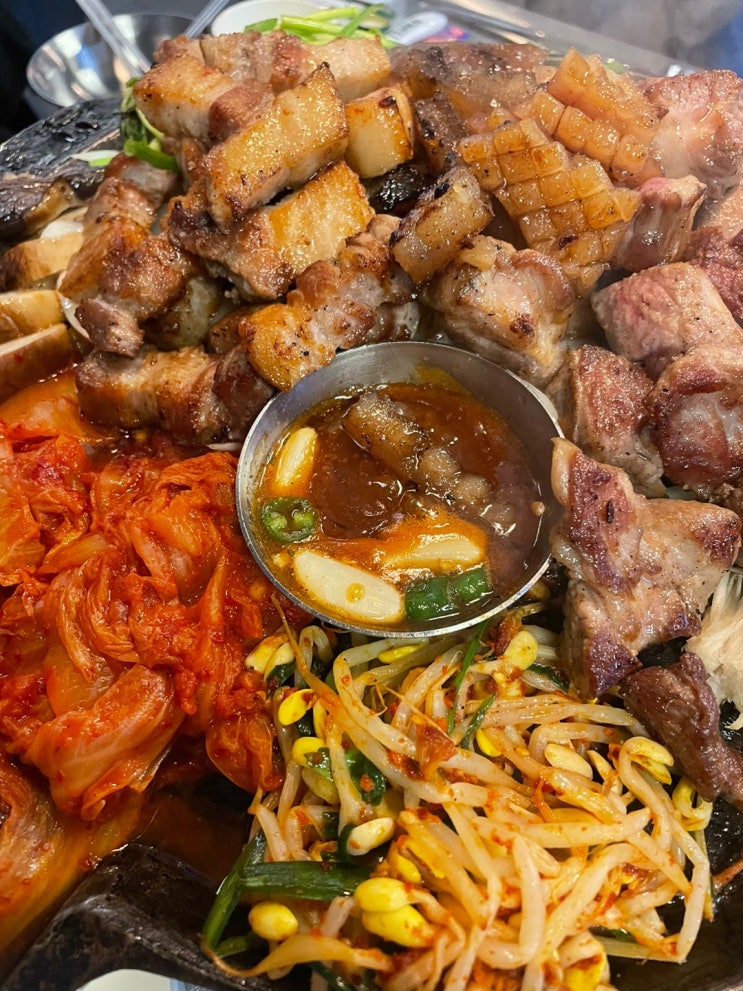  서면 고기구워주는곳 삽겹살맛집 '심돈'