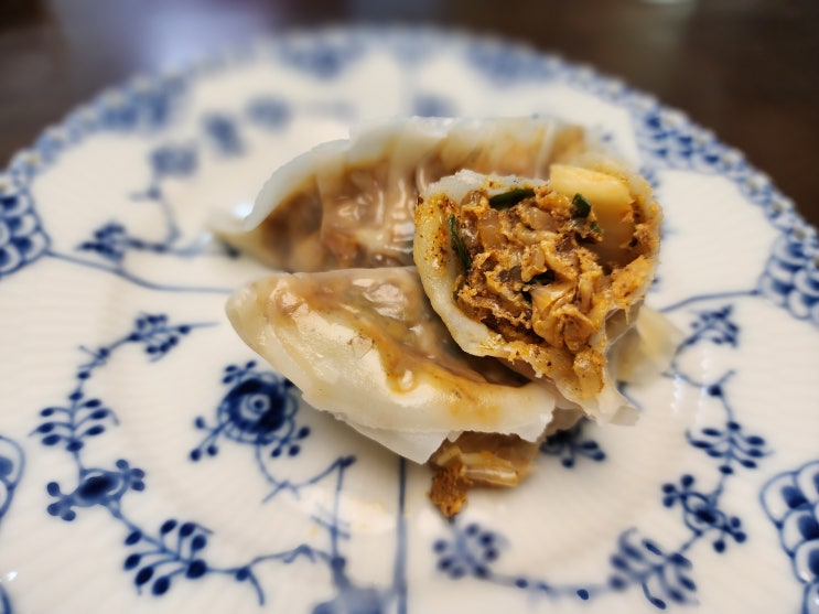  [수원 소담만두] 매콤하면서 묘하게 중독성있는 김치만두