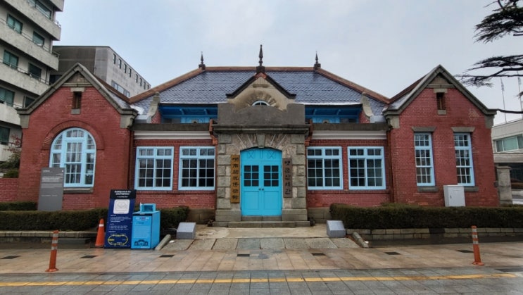 [군산 가볼만한 곳] 군산세관 근대역사박물관 장미갤러리 군산근대미술관 군산근대건축관 초원사진관