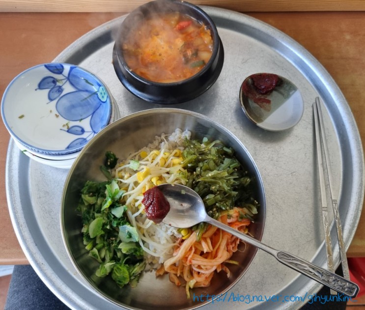 용호동 보리밥 물망초 분식 Barley Rice Restaurant Mul-mang-cho Bun-sik(Forget-me-not snack bar) in Yongho-dong
