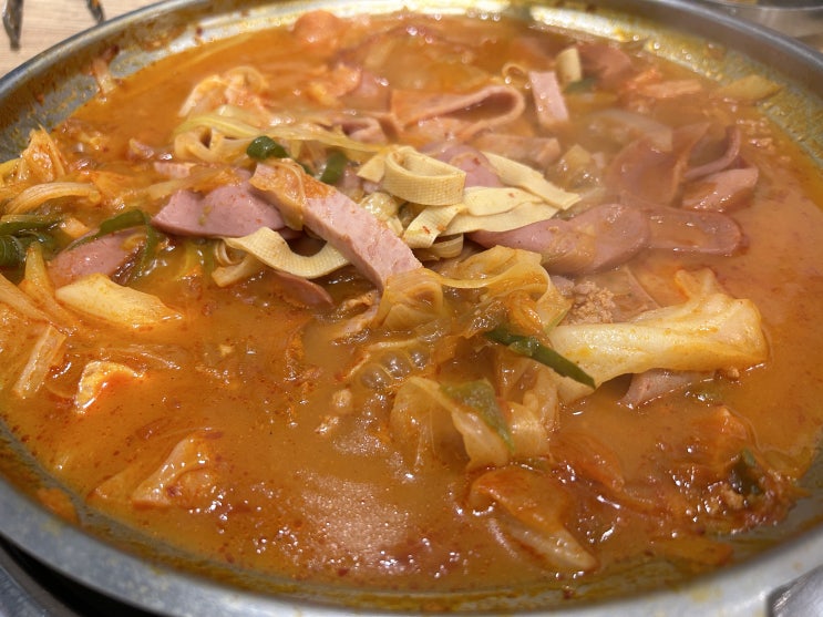  서울 마포 이태리부대찌개 상암점