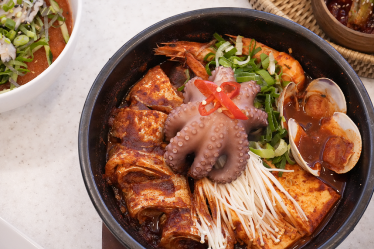  산방산 맛집 인생샷 찍고 온 뷰스트 와 갈치요리 먹방 송악통갈치까지!