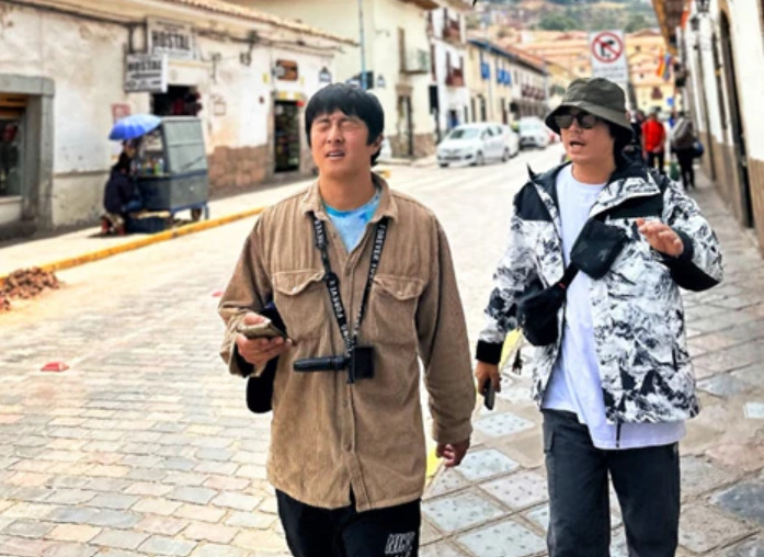 기안84 걱정했던 거 보다 여행 프로에 적합한듯 기안84 걱정했던 거 보다 여행 프로에 적합한듯
