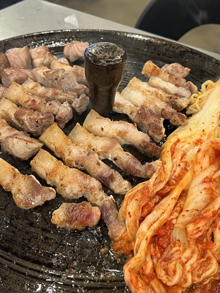  [여수학동고기집] 솥뚜껑 미나리 삼겹살 맛집 여수 목구멍 후기