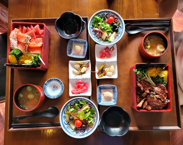  홍대입구역 맛집 유경당 연남점 경의선책거리 덮밥 맛집