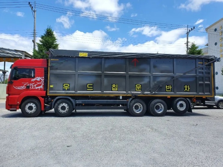 중고 TGS44.500 만트럭 워킹카 2018년식 우드칩운반차 21년워킹장비장착한 수입워킹카 매매 특트럭