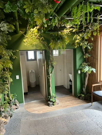 Mauntinnukeu Songnidan-gil Store Restroom — photo 1