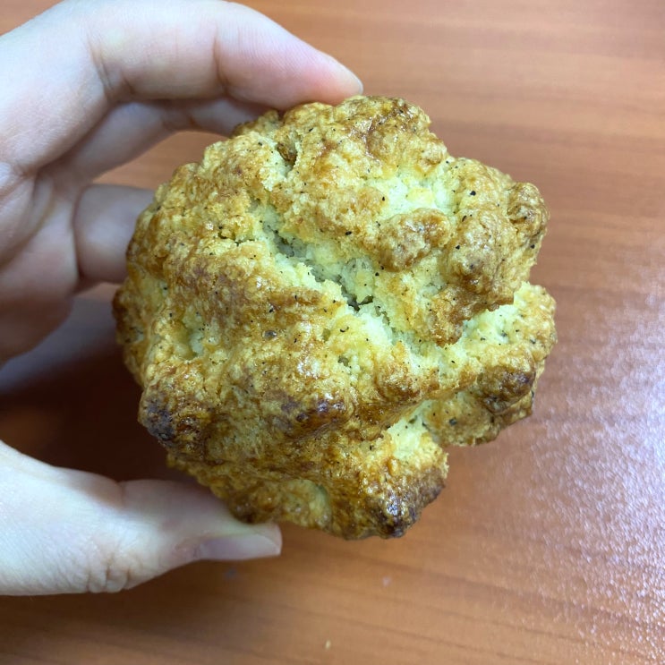  오리역 카페 겸 스콘 맛집) 구움몽: 가격 좋고 내가 좋아하는 바삭한 식감의 스콘