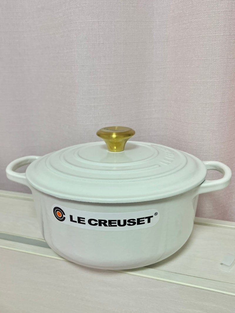 르쿠르제 시그니처 원형냄비 : 한정판 화이트&골드 20cm (장단점,관리법)