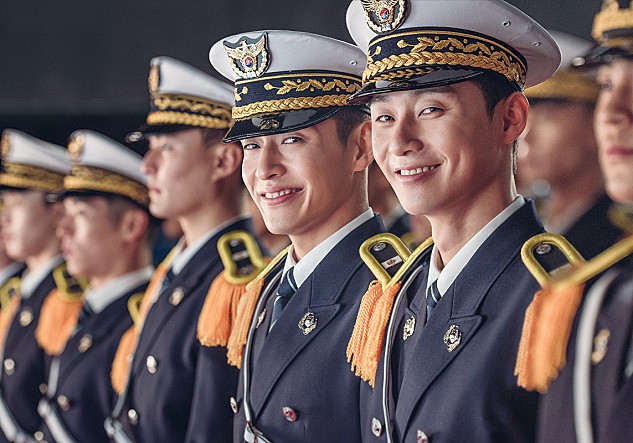  [한국 코미디 영화 추천] 웃긴 영화 추천 / 넷플릭스 영화 추천 / 집에서 볼만한 영화
