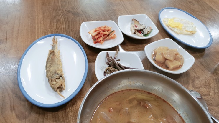 천안 신부동 아침 식사 초고속 백반 식당