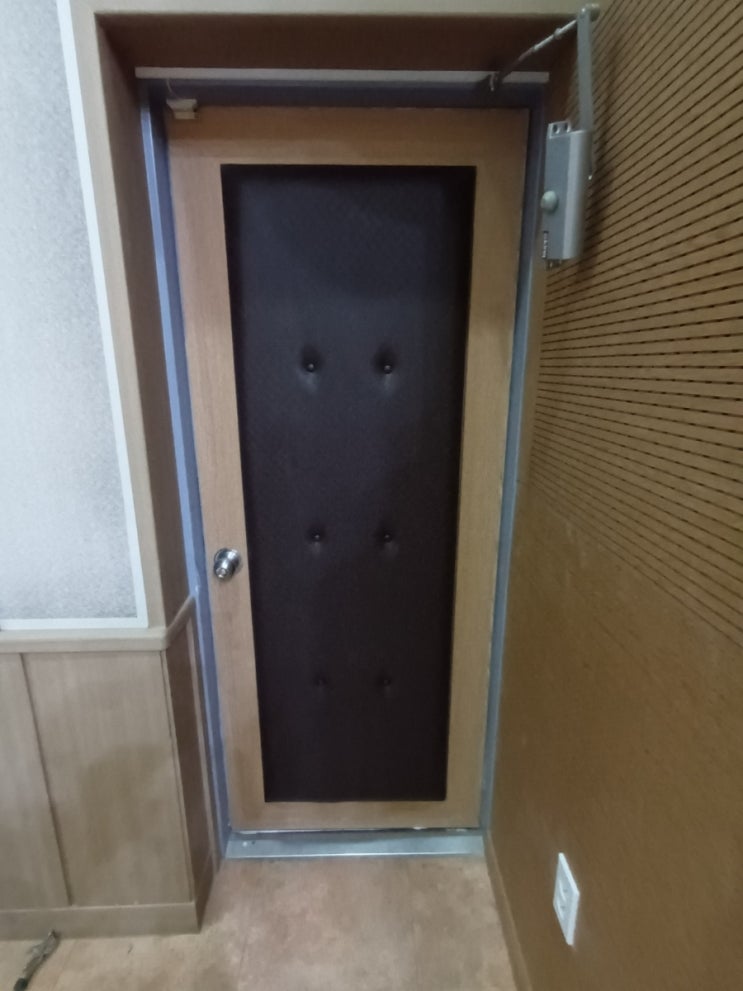  익산붙박이쇼파익산붙박이쇼파천갈이익산쇼파익산의자익산학교리폼