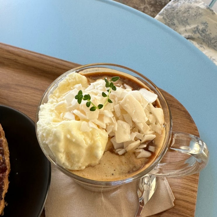  코코넛파이가 맛있는 블루부코파이 대전역카페