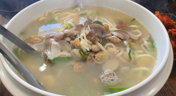  진주 신안동 바지락칼국수 한끼식사 하기 좋은곳