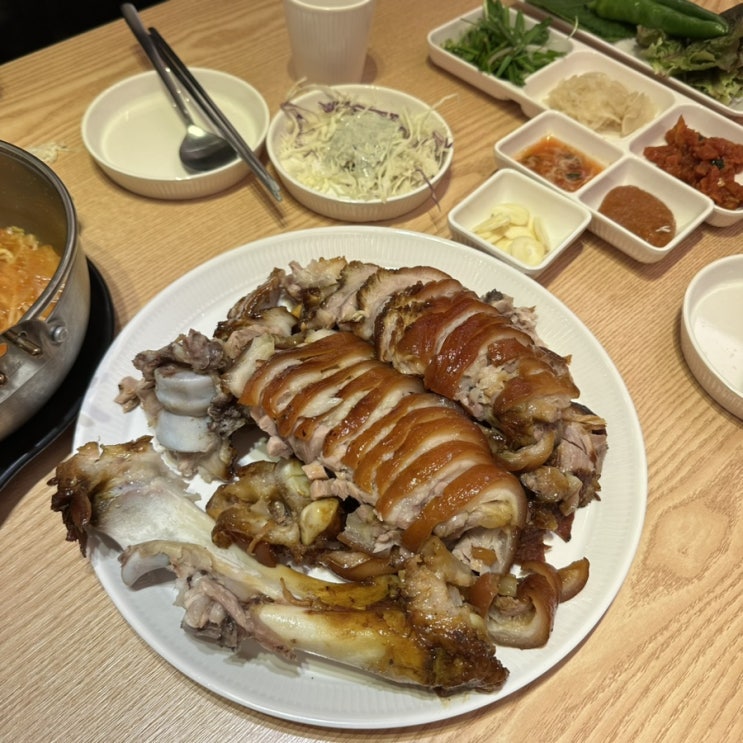  믿고먹는 최군족발 ㅣ 괴정동맛집