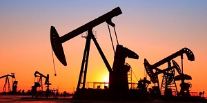 국제유가 하락, 미국 원유와 석유제품 재고 예상과 달리 크게 늘어