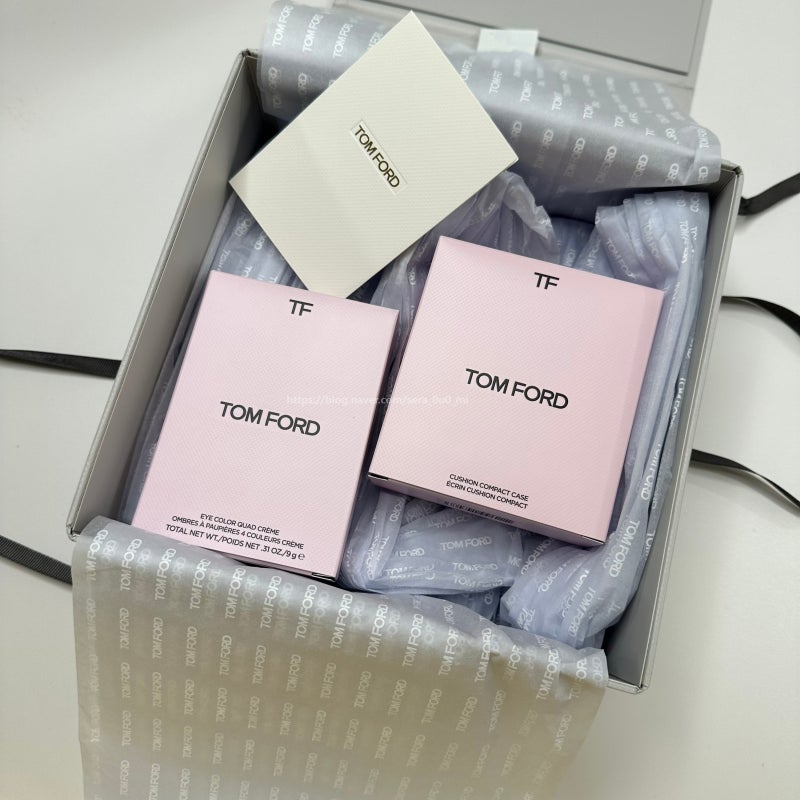 톰 포드 한정판 로즈 프릭 메이크업 컬렉션 아이섀도우 / 쿠션 리뷰