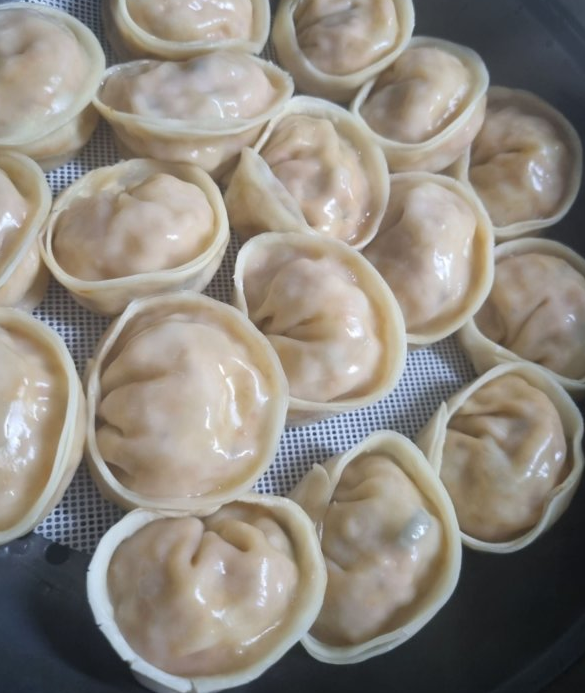  손만두 김치만두 겨울 입맛에 딱!