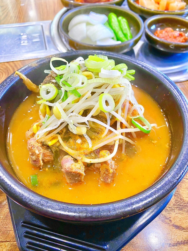  [포항맛집]구룡포 - 술마신 다음날 해장국 한그릇은 필수! 참뼈 감자탕 구룡포점