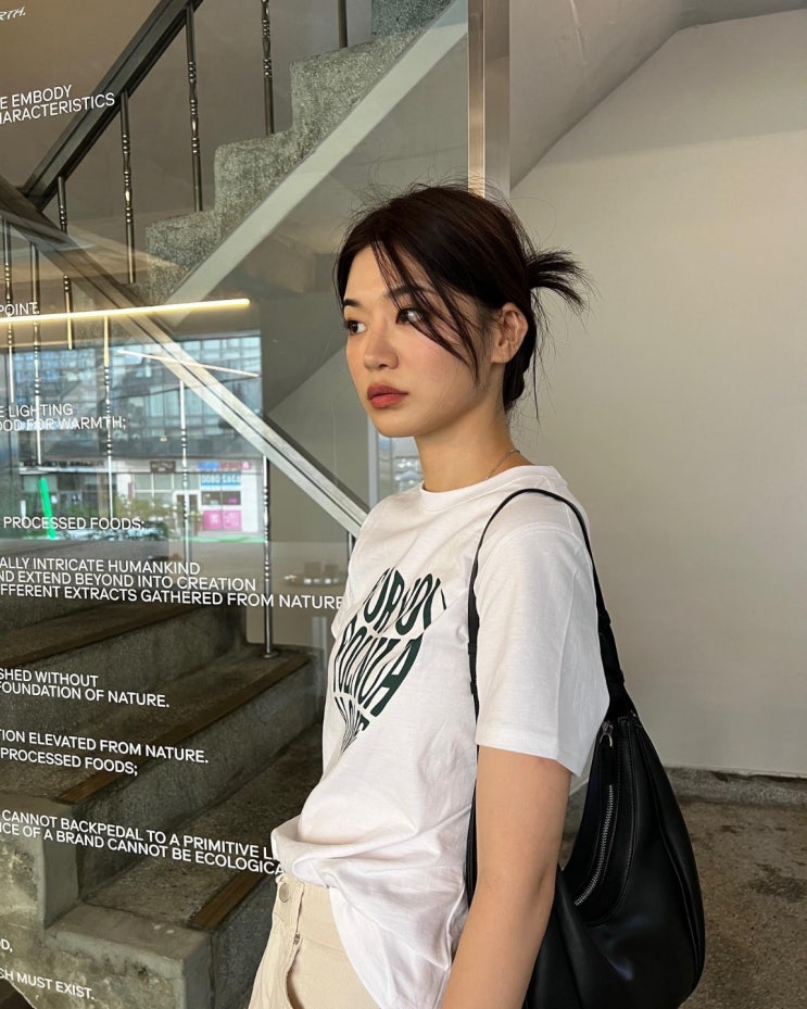 '짝짝짝' 자스민백장미, 연애 예능 사상 최초의 女-女 커플 되나? "네티즌은 지금 열광 중" '짝짝짝' 자스민백장미, 연애 예능 사상 최초의 女-女 커플 되나? "네티즌은 지금 열광 중"