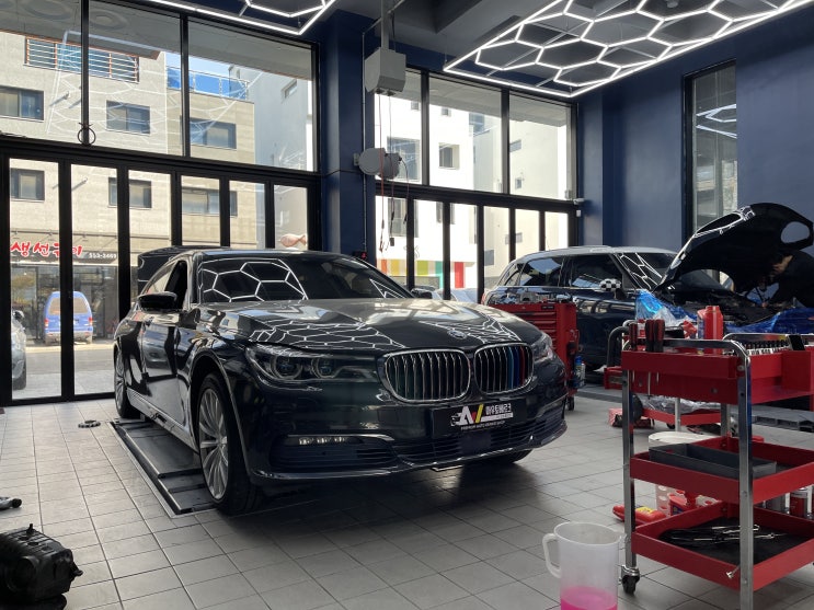  BMW 7시리즈 G12 에어 서스펜션 에어쇼바 작동 불량 - 다산수입차정비소 남양주수입차정비소 구리수입차정비소 덕소수입차정비소 별내수입차정비소 아우토베르크