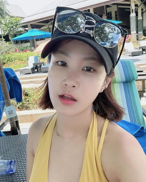 "김준호랑 싸웠다더니" 김지민, 해외 여행 떠난 소식 알려지자 모두 놀랐다 "김준호랑 싸웠다더니" 김지민, 해외 여행 떠난 소식 알려지자 모두 놀랐다