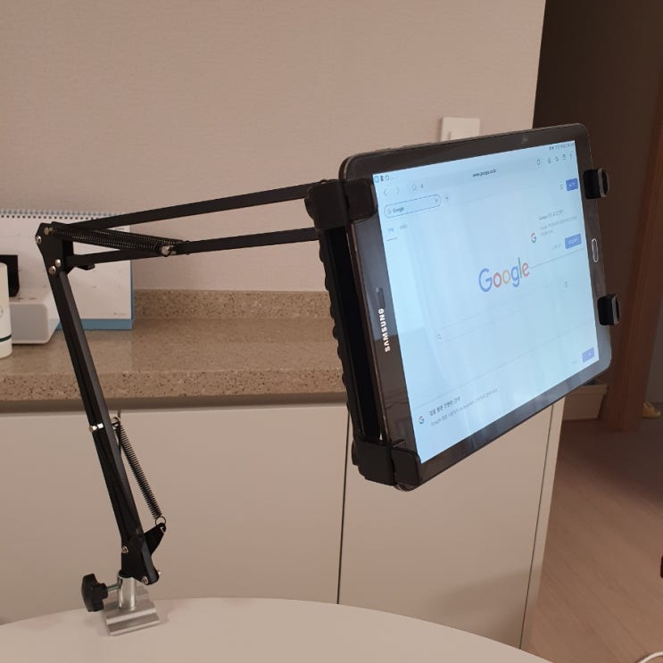  휴대용 모니터 거치대 엔트릿 제품 추천 아이언맨 자비스인 줄