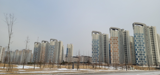 시흥 ‘10억 시대’ 열었던 배곧 신도시 어쩌나…반토막 거래 쏟아진다 시흥 ‘10억 시대’ 열었던 배곧 신도시 어쩌나…반토막 거래 쏟아진다