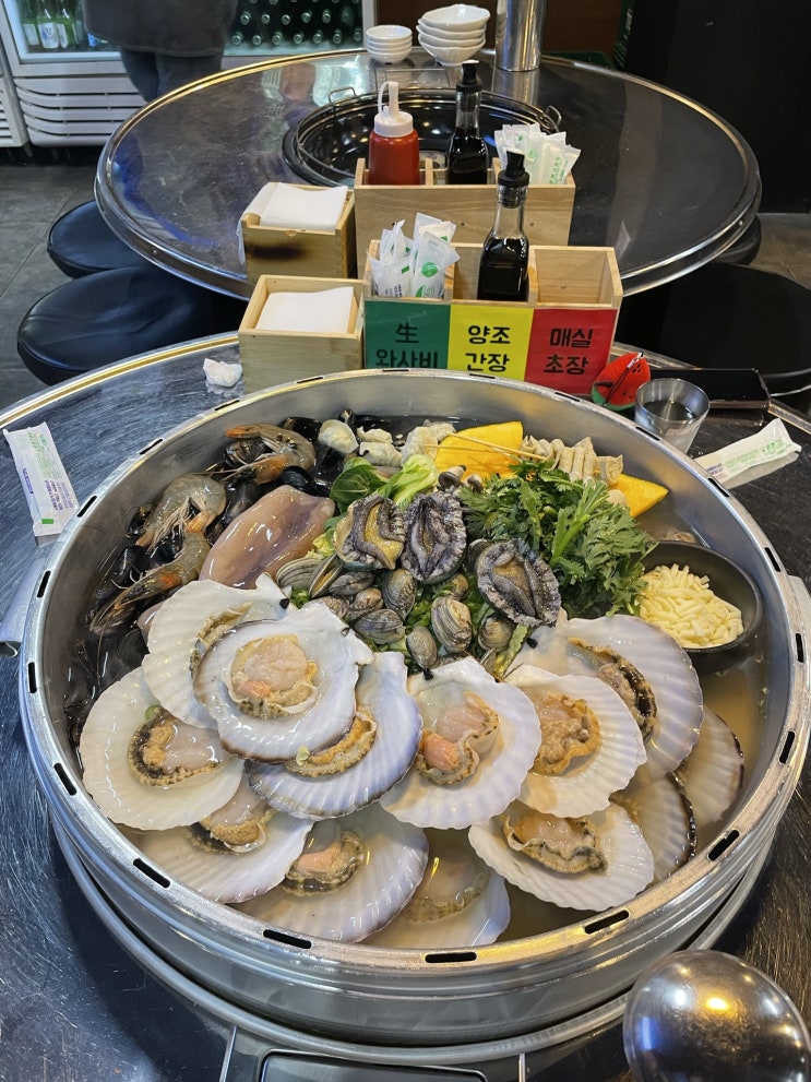  잠실새내맛집 '청년조개' 신선하고 양 많은 조개전골, 잠실새내회식 장소로도 추천
