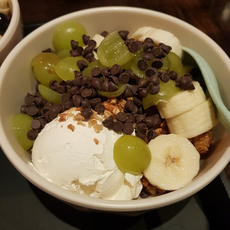 숙대입구역 그릭요거트/샐러드 맛집 [몬스터플레이스] 내돈내산 존맛 후기