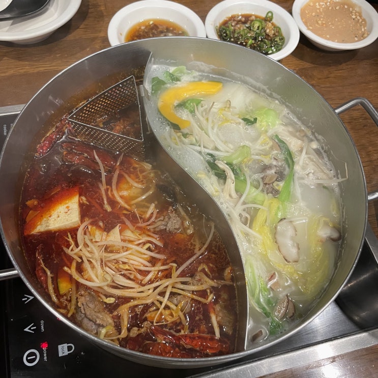  [영등포/여의도]여의도IFC몰 맛집 훠궈맛집,훠궈야 ifc몰점 ::훠궈 소스추천 훠궈야 소고기세트(+홍탕/한우사골탕)