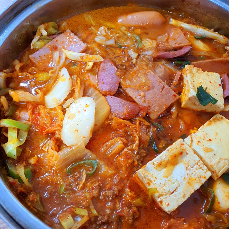  영통 부대찌개 맛집 두꺼비집부대찌개 영통점