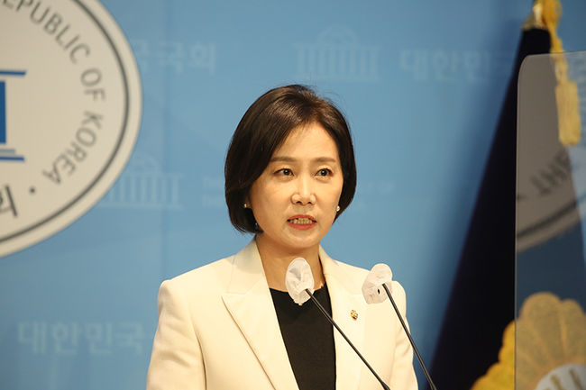 허은아 의원, <b>최고위원 출마</b>···"보수정치 본분인 민주주의... 