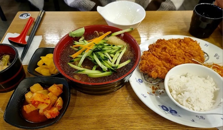  [압구정]압구정하루:냉모밀과 돈까스 조합 한 끼 뚝딱