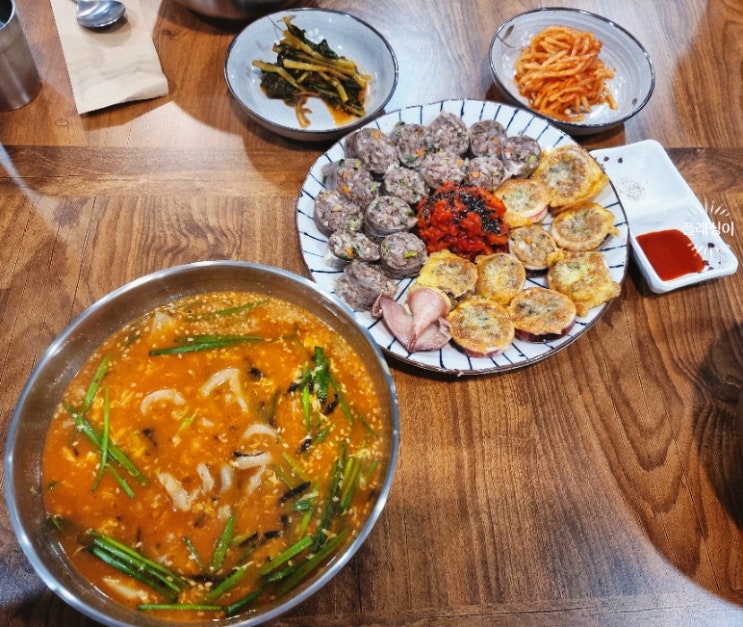  속초집(일산)-속초 장칼국수.오징어순대.아바이순대.명태회무침- 일산