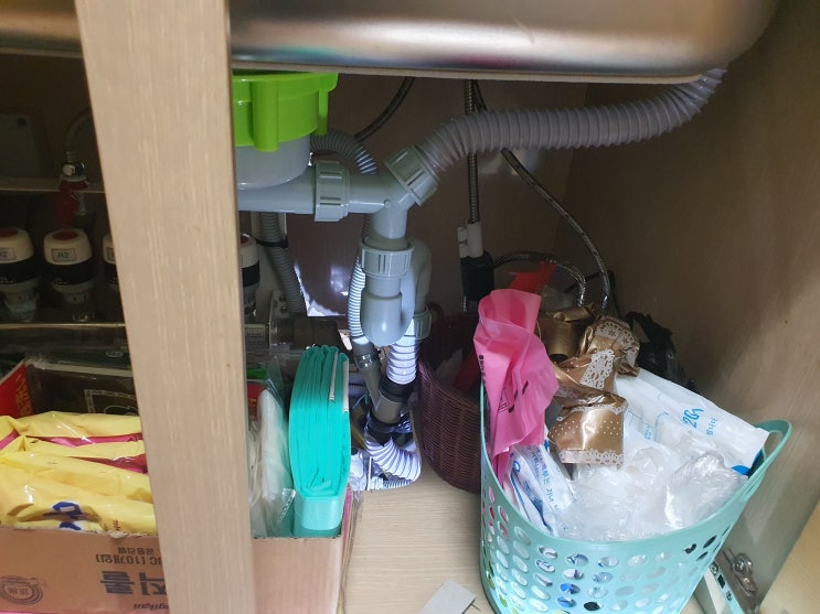  뚫기 전문 싱크대 or 씽크대 내시경보고 배수구를 싹싹 청소 해드립니다 서울 인천 경기 당일 방문