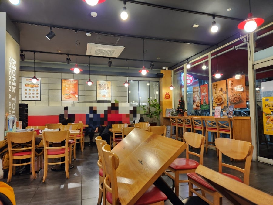 맘스터치 경북백천점 사진 6