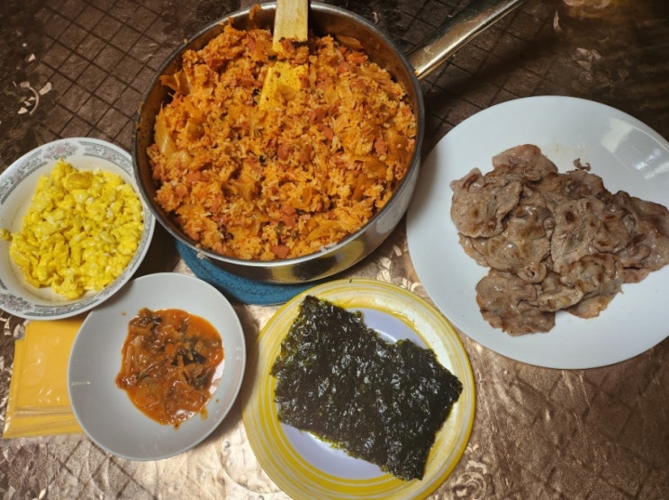  김치볶음밥 만들기, coffee crisp(네슬레 커피크리스프) :: 존맛탱 캐나다 과자