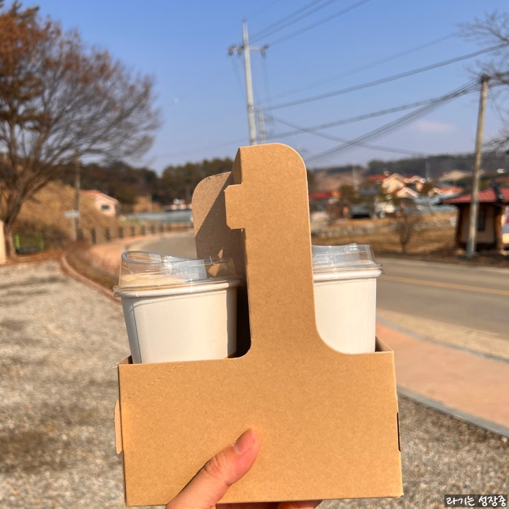  청주 카페 맛집 바테서 진희네 딸기 왔다면 함께 와요
