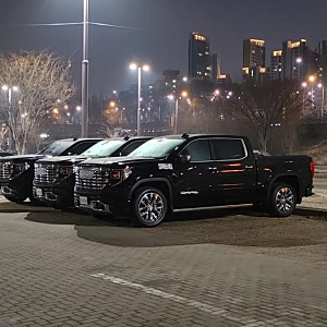 [B샷] 2023 GMC 시에라를 만나다. 섬네일