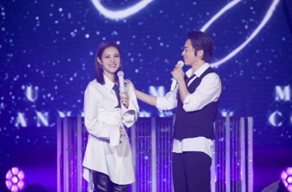 <b>조정석</b> 특급 외조, <b>거미 콘서트 게스트</b> 출연 듀엣곡 불러