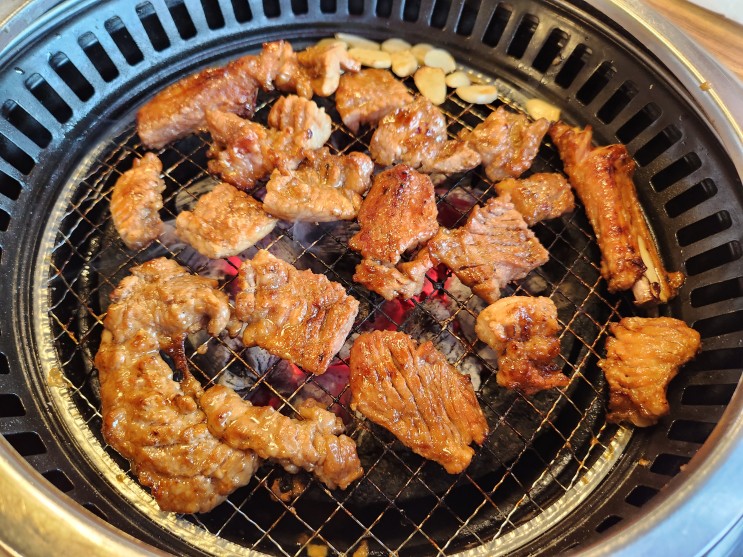 전주 고기집 [솔가숯불갈비 전주본점] 돼지갈비 너무 맛있어요!