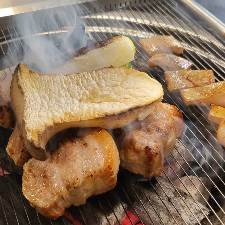  [금호돼지집] 역에서 엄청 가까운 신금호역삼겹살 맛집