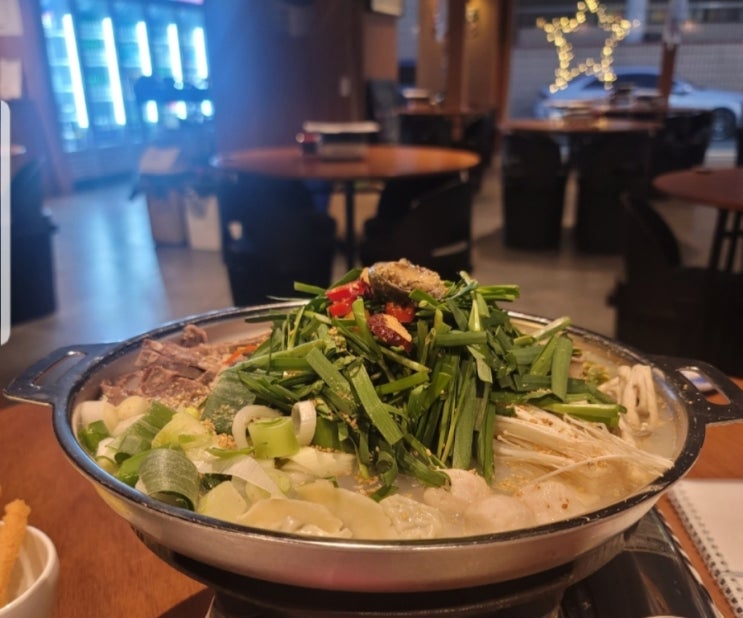  구미 인동 맛집,아롱포차(분위기 감성 술집, 아롱사태수육)
