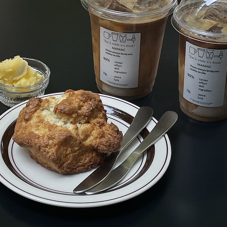  서울 강서구 양천향교역 스콘 맛집 커피매니앜 (MANIAC)