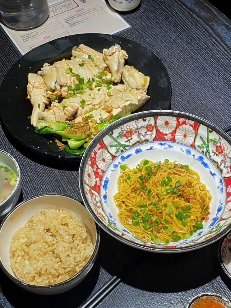  싱가폴요리와 아시안 바비큐 시우메이 전문점 원 디그리 노스